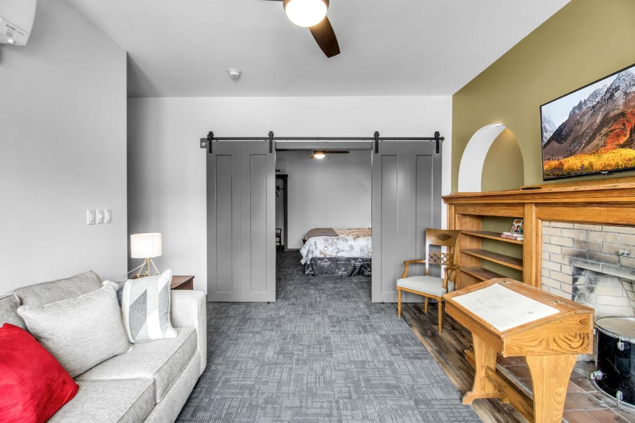 Webber Hotel Lyndonville Extérieur photo